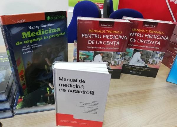 medici reziden i asisten i speciali ti din urgen a 6 manuale lansate pentru ace tia