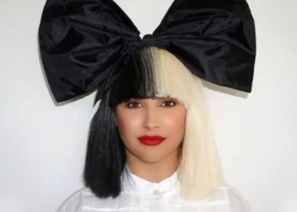 boala neurologica de care sufera cantarea a sia