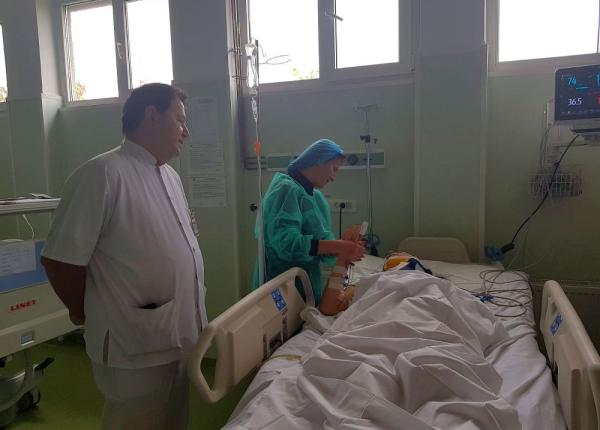 pintea vizita la pacientele ranite in accidentul din ialomi a medicii spun ca se vor recupera