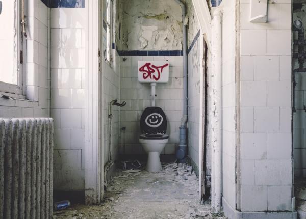 13 poten iali vinova i din spatele mirosului ciudat al urinei