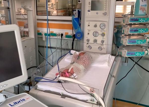 neonatologie spitalul elias aparatura de peste 40 000 de euro donata de salva i copiii