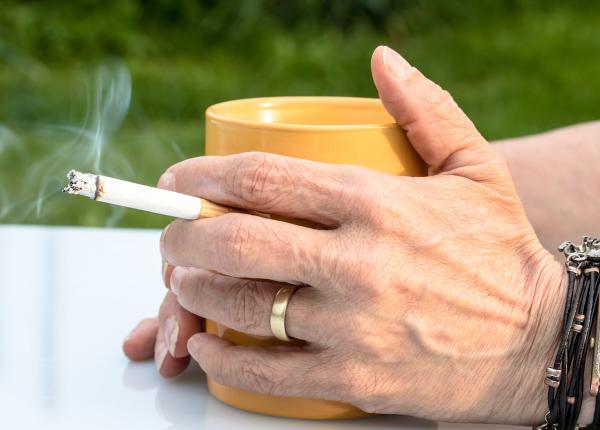 cofeina i nicotina cum ac ioneaza cele doua substan e