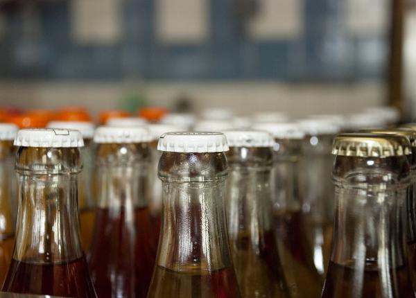 restaurantele kfc vor servi doar bauturi imbuteliate in urma controalelor anpc