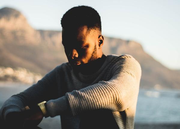 discriminarea rasiala asociata cu depresia i ganduri suicidare