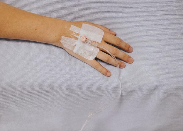 spitalul sfanta maria bucure ti pacienta a suferit o arsura minimala de grad 1