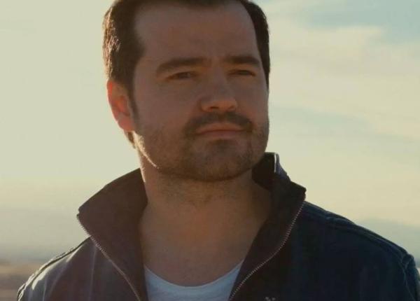 laurentiu duta operat de urgen a dupa ce a inghi it o bucata dintr o furculi a de plastic