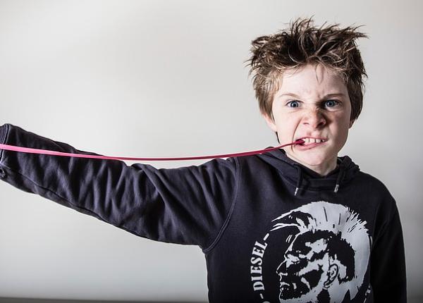 guma de mestecat ar putea ajuta la combaterea cariilor dentare