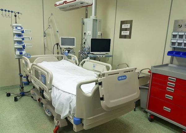 clinica de mari arsi din ia i functioneaza la capacitate maxima