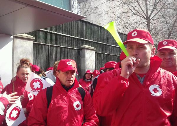 sanitas guvernul reduce veniturile in sanatate i asisten a sociala proteste