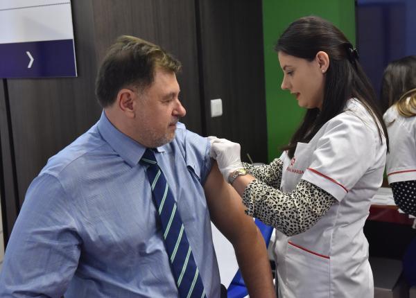 prof dr alexandru rafila primul deces din cauza gripei val de infec ii respiratorii