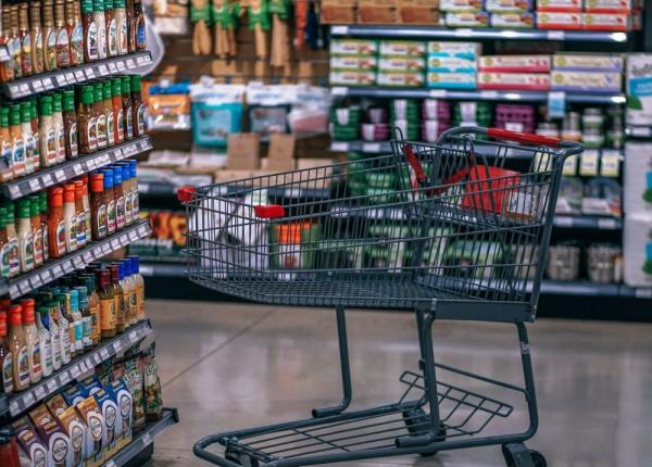 grija la cumparaturi excremente de rozatoare intr un supermarket din alexandria