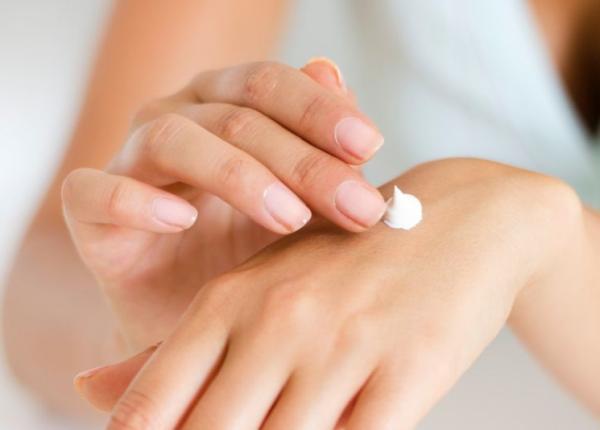 alergii la creme i produse cosmetice de ce ne provoaca erup ii cutanate