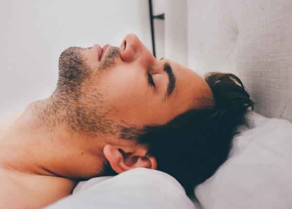 pierderea unei nop i de somn cre te nivelul biomarkerului de alzheimer