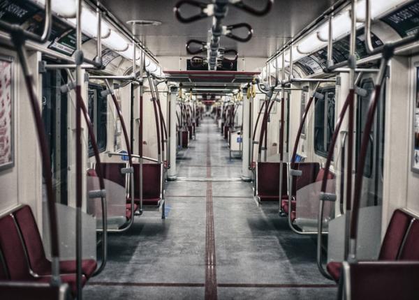 coronavirus wuhan inchide transportul public in urma focarului