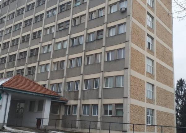 managerul spitalului din caransebe il acuza pe dr gheorghe borcean ca ar fi creat un sistem de cabinete capu a