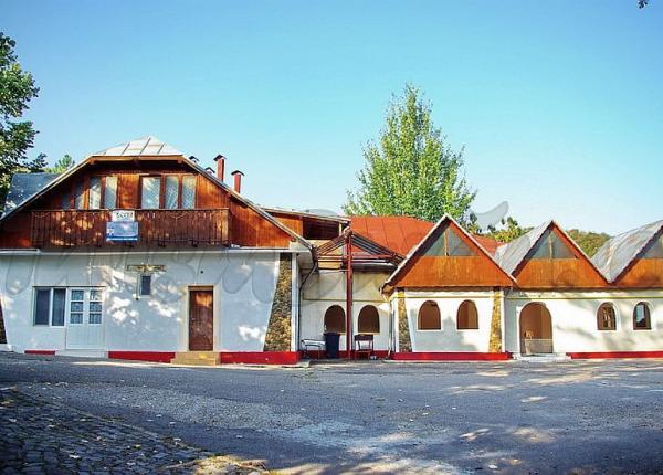 tabara colara de la arbana i loca ie pentru carantina pacien ilor suspec i de coronavirus