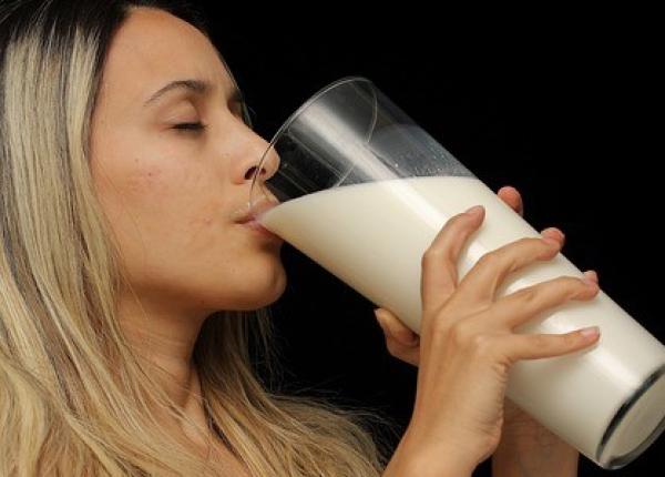 consumul de lapte risc de cancer la san la femei