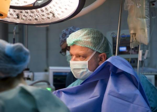 transplant pacienta de 81 de ani donatoare de organe i esut la spitalul militar