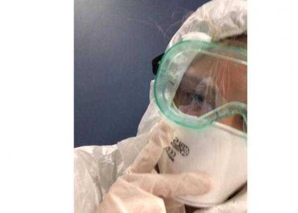 fiica primarului din deva infectata cu noul coronavirus selfie din ambulan a