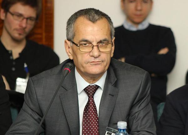 gheorghe tache reprezentantul pacien ilor transplanta i nu este suficient sa avem banii de medicamente gheorghe tache reprezentantul pacien ilor transplanta i nu este suficient sa avem banii de medicamente