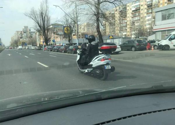 femeie scuipata in trafic de un barbat reac ia grupului de comunicare strategica