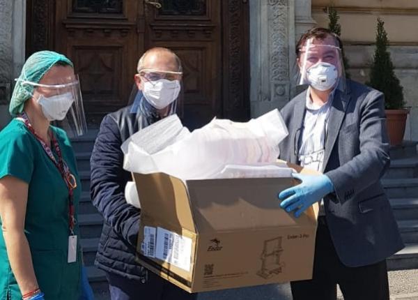 covid 19 circa 1 000 de viziere medicale se fac zilnic la umf bucure ti