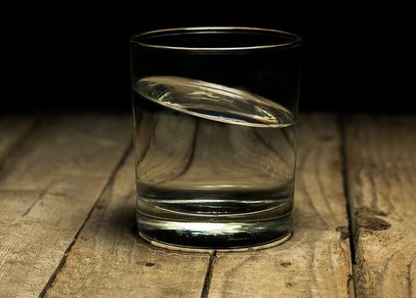 apa cu sare benefica in lupta cu covid 19 medic roman din linia intai re eta