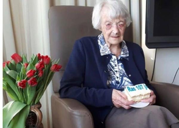 o femeie din olanda in varsta de 107 ani s a vindecat de covid 19