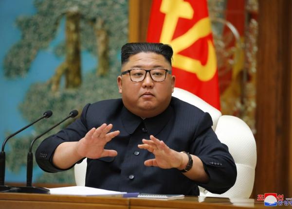 kim jong un s ar afla in stare vegetativa china a trimis o echipa de exper i la phenian