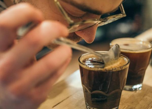 lista de simptome ale covid 19 triplata pierderea gustului a mirosului i durerile musculare adaugate