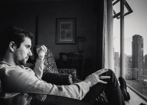 pandemia covid 19 izolarea sociala declan ator de depresie