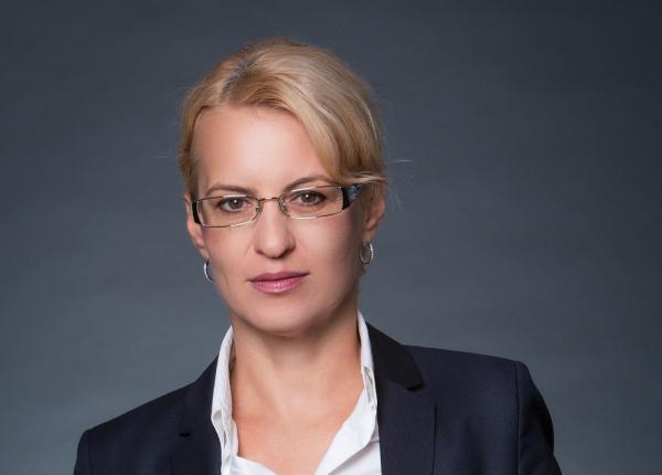 iulia ionescu noul country lead sanofi romania i moldova