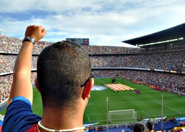 de ce po i sa faci infarct cand echipa ta de fotbal pierde acasa