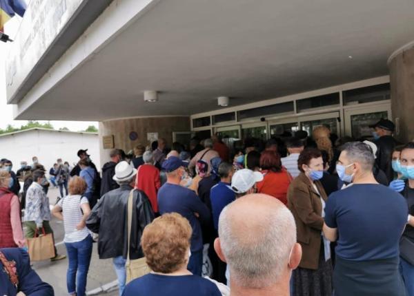 imbulzeaza la institutul oncologic bucure ti ce zice conducerea spitalului