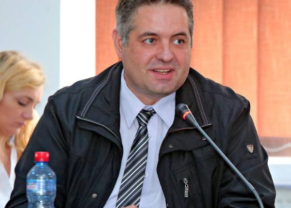 dr gindrovel dumitra despre meningita meningococica debuteaza cu simptome total nespecifice