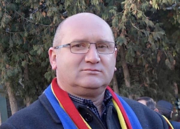 candidat pnl catre managerul spitalului din buhu i ma opresc la orban direct audio constantin poiana reac ie pentru dcnews maine depun plangere