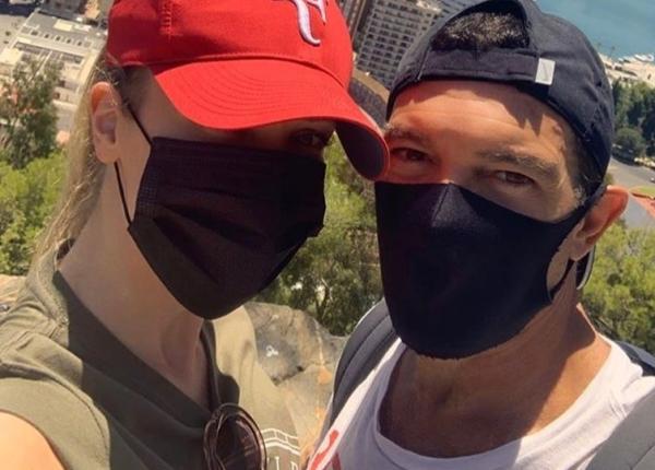 antonio banderas infectat cu coronavirus care este starea actorului