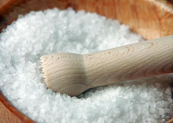 10 modalita i de a reduce aportul de sare