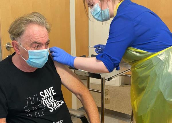faimosul compozitor andrew lloyd webber voluntar in studiul pentru vaccinul anti covid de la oxford