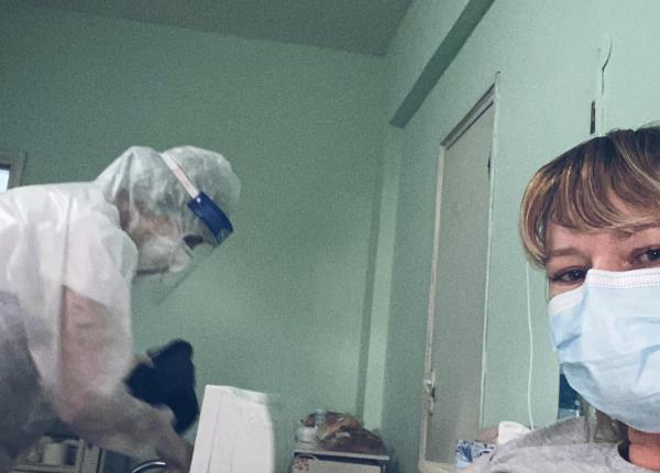 marturia unui bolnav de covid 19 de i eram internata oameni imi ziceau ca virusul nu exista