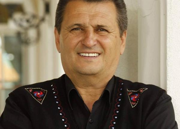 nea marin testat pozitiv la covid 19