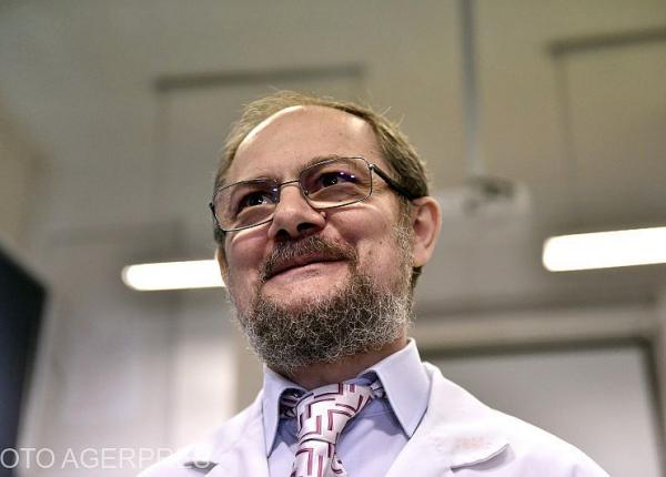 medicament important produs la institutul cantacuzino prof mircea ioan popa poate sa aiba un efect de sprijin in infec ii