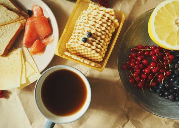 cafeaua nu se bea inainte de micul dejun ci dupa