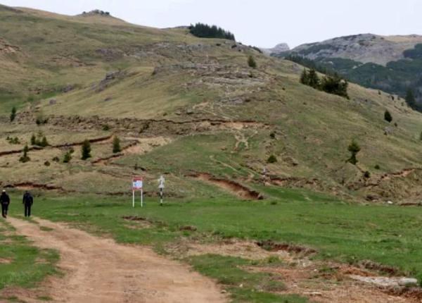 incredibil ce gase ti in bucegi nora de angelli album document