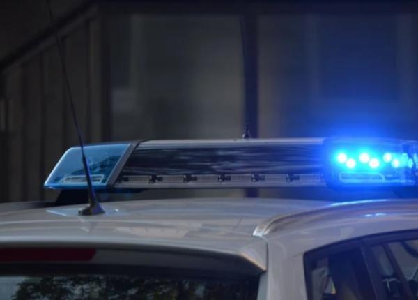 participanti la o inmormantare dispersa i cu politisti luptatori sas si jandarmi