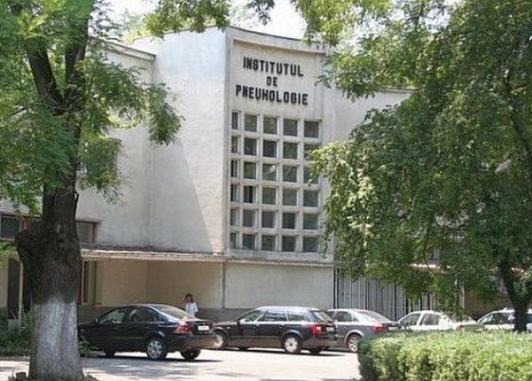 alarmant avem prea putini medici epidemiologi