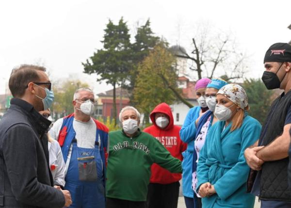 dm drogerie markt donatie pentru spitalul victor babes din timisoara ventilatoare in valoare de 75 000 de euro