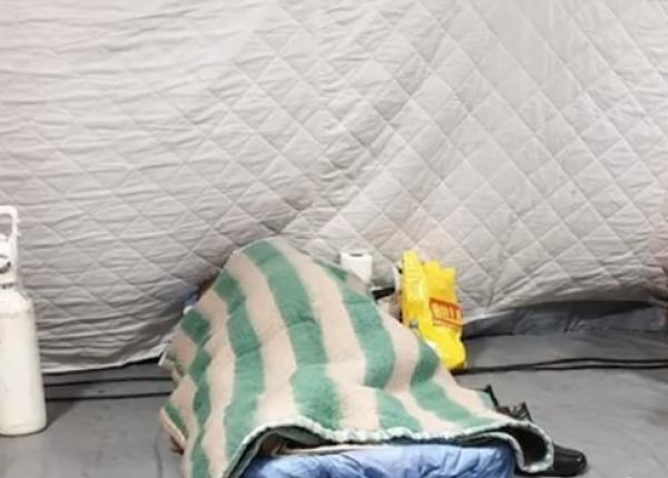 pacienta tratata de covid 19 in cort de aici nu cred ca mai ies vie