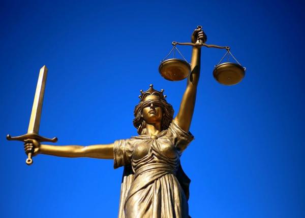 spitalul din resita dosar penal pentru abuz in serviciu