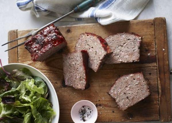 cum sa nu arunci mancarea trei retete care folosesc carnea ramasa de sarbatori